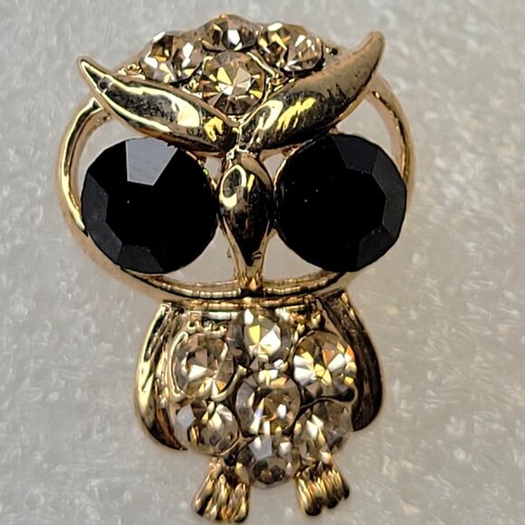 Gold Owl Small Earrings - Picture 3 of 6